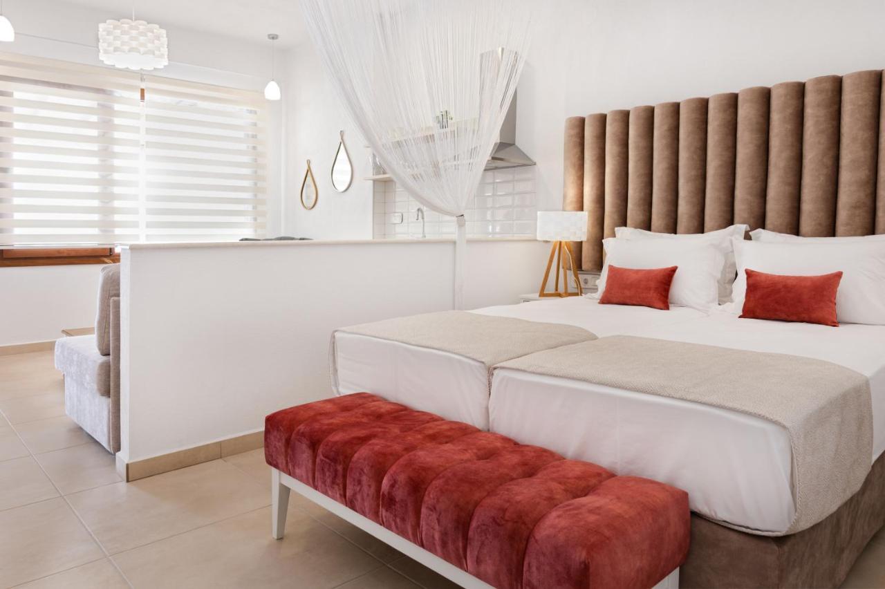 Komitsa Luxury Apartments Неа-Рода Экстерьер фото