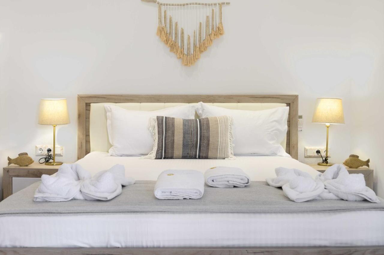 Komitsa Luxury Apartments Неа-Рода Экстерьер фото